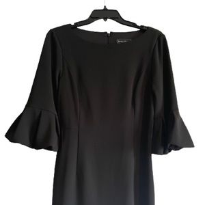 Black NWT Jessica Howard Boat Neck Bell Sleeve Petite Sheath Dress
